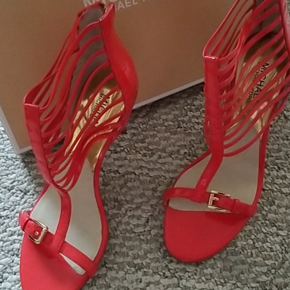 Michael kors  heels #8 - Picture 1 of 5